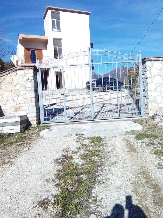 فيلا Eagle House Përmet المظهر الخارجي الصورة